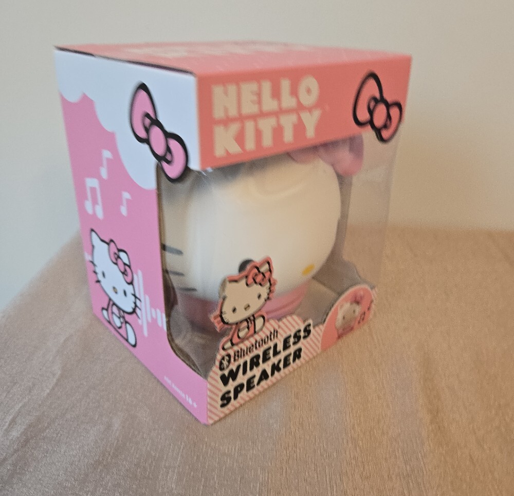 Hello Kitty Bluetooth Wireless Speaker – Rechargeable Portable Music Speaker - Picture 10 of 12